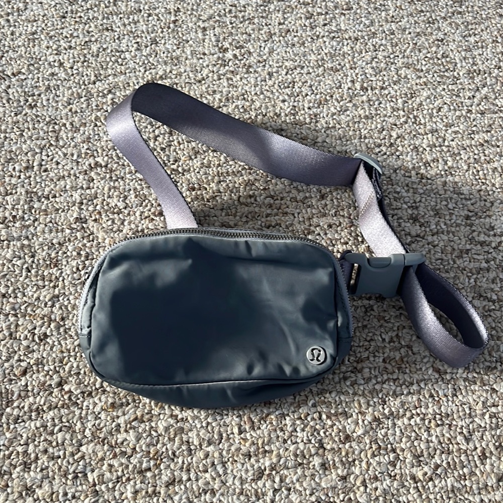 Lululemon Belt Bag
